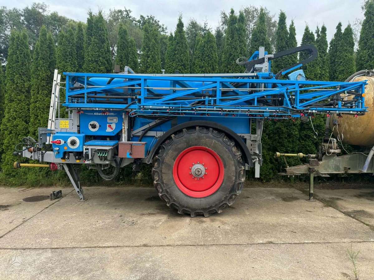 Lemken Albatros 9, purkštuvai