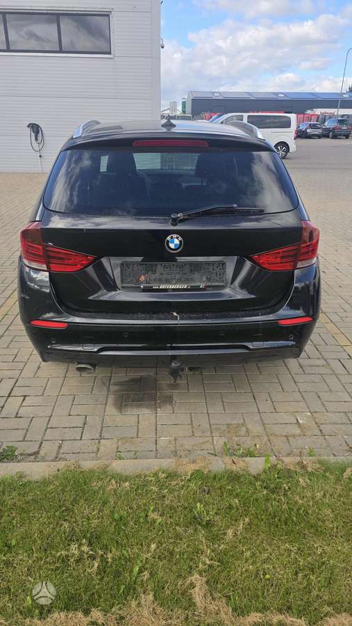 BMW X1, 2.0 l., mpv / minivan