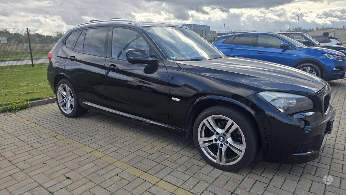 BMW X1, 2.0 l., mpv / minivan