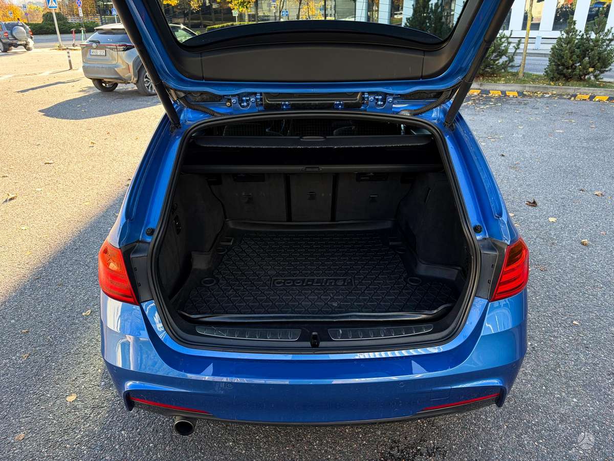 BMW 320, 2.0 l., wagon