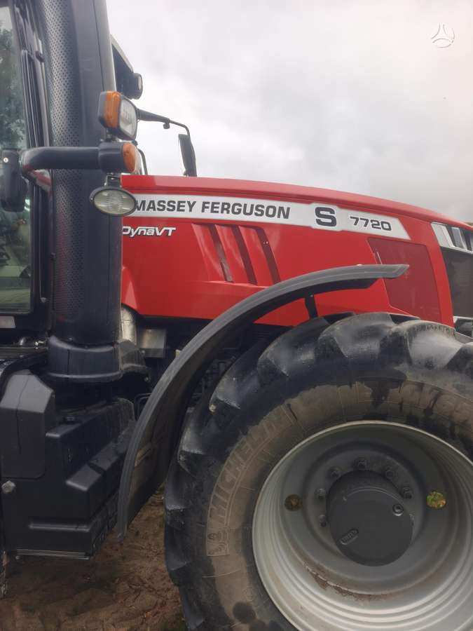 Massey Ferguson 7720, tractors
