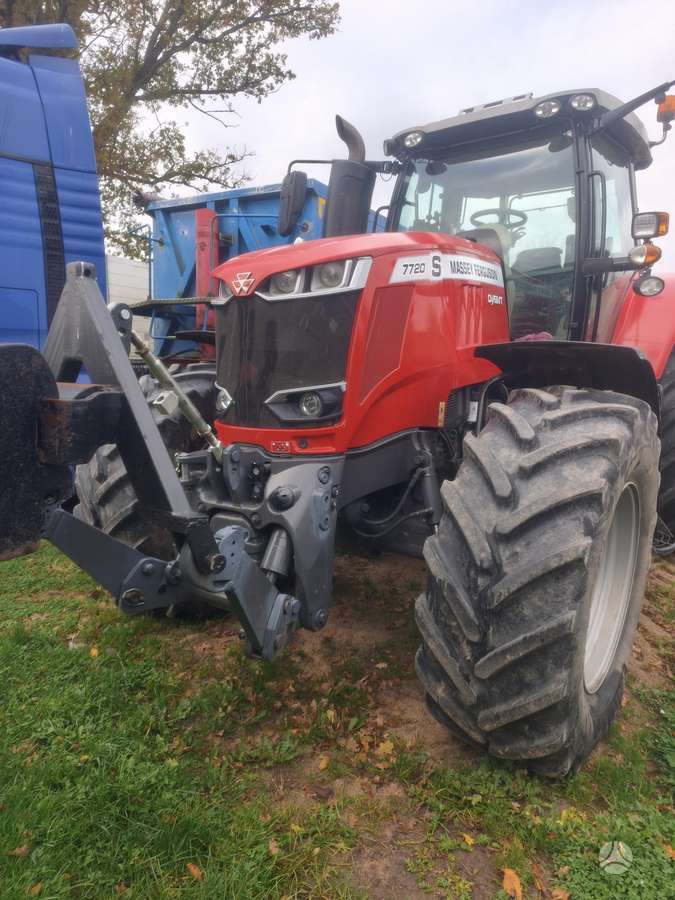 Massey Ferguson 7720, tractors