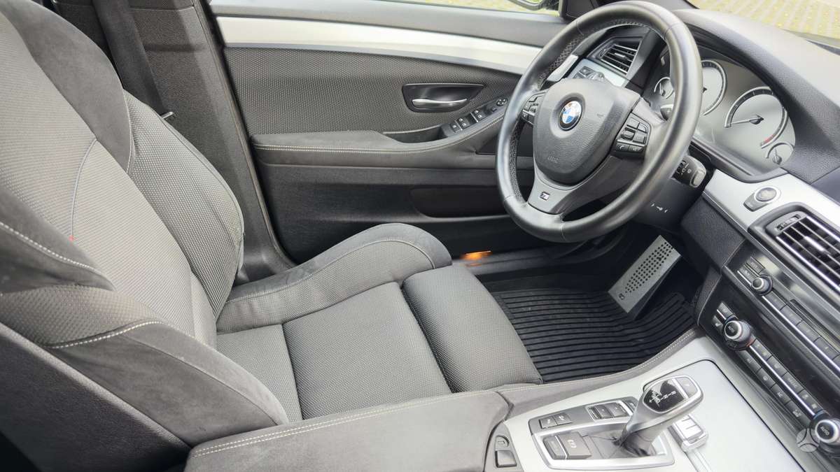 BMW 525, 2.0 l., wagon