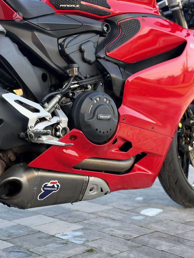Ducati Panigale 898cc, спортбайки / superbikes