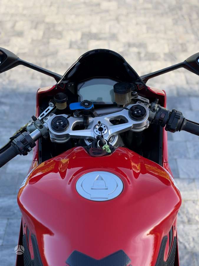 Ducati Panigale 898cc, спортбайки / superbikes