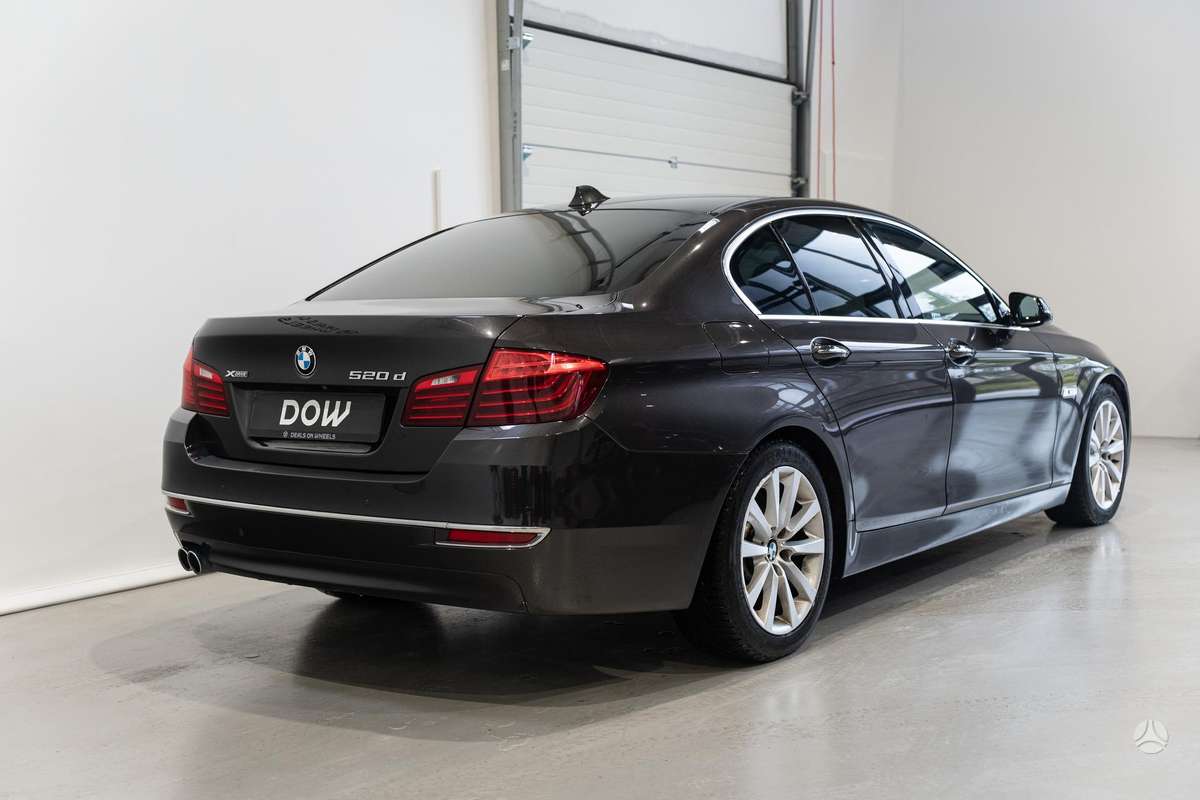 BMW 520, 2.0 l., sedanas