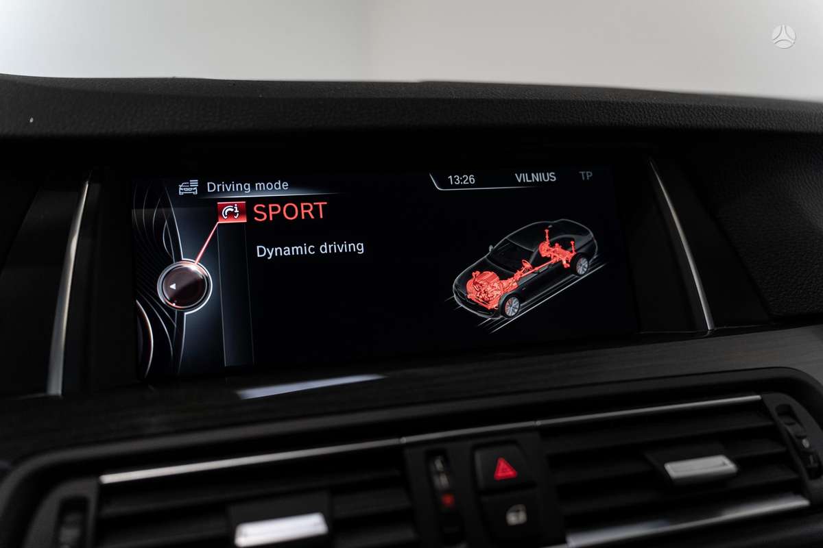 BMW 520, 2.0 l., sedanas