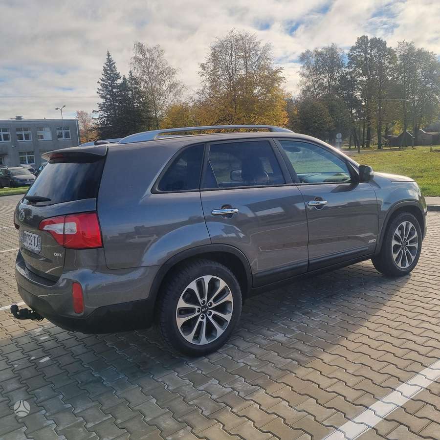 Kia Sorento, 2.2 l., off-road / crossover