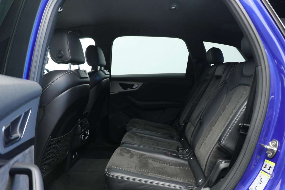 Audi Q7, 3.0 l., Внедорожник / Кроссовер
