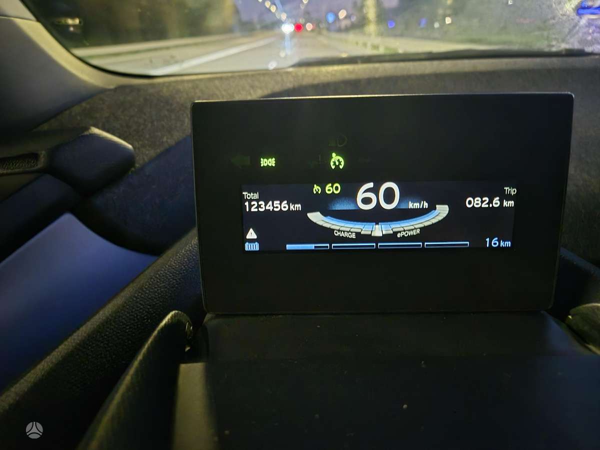 BMW i3, 20 кВт·ч, Минивэн