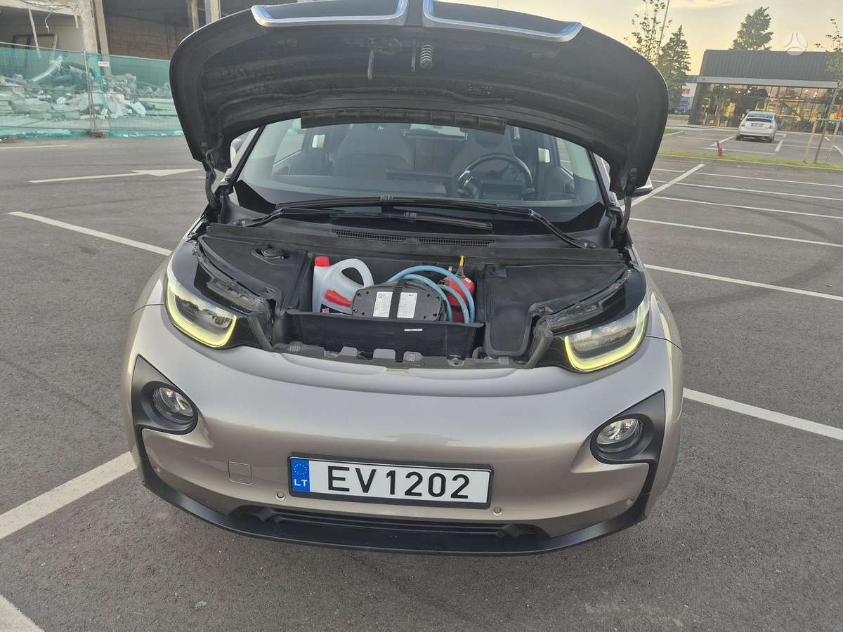 BMW i3, 20 кВт·ч, Минивэн
