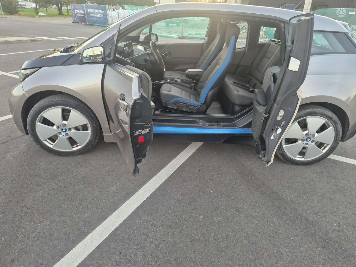 BMW i3, 20 кВт·ч, Минивэн