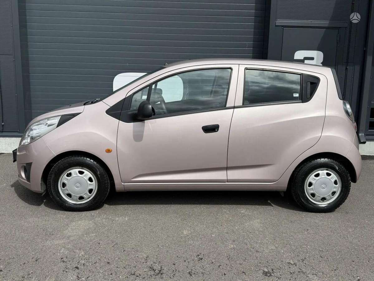 Chevrolet Spark, 1.0 l., hatchback