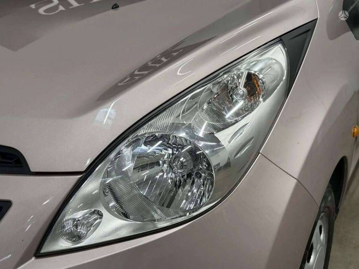 Chevrolet Spark, 1.0 l., hatchback