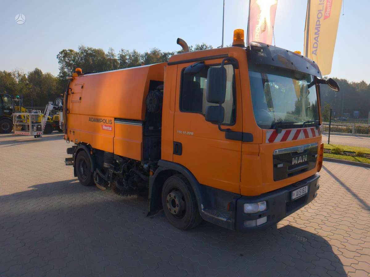 MAN TGL 12.200, уборочные машины