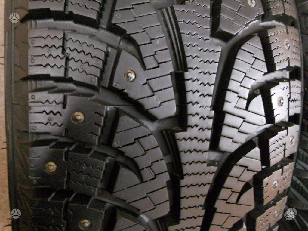 Pirelli 2022m 98% Ice Zero.2, всесезонные 235/60 R18