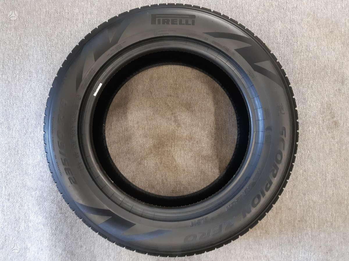 Pirelli 2022m 98% Ice Zero.2*, всесезонные 235/60 R18