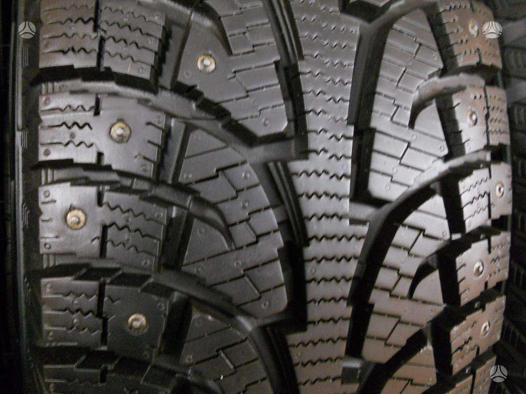 Pirelli 2022m 98% Ice Zero.2., всесезонные 235/60 R18