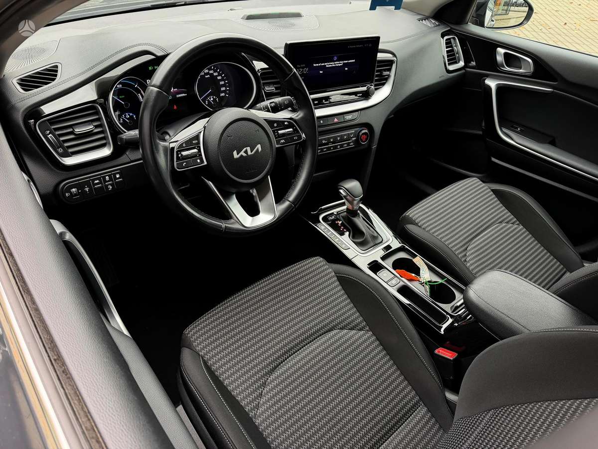 Kia Ceed, 1.6 l., Универсал