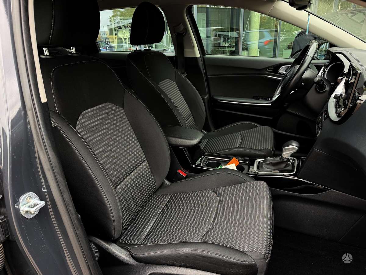 Kia Ceed, 1.6 l., Универсал
