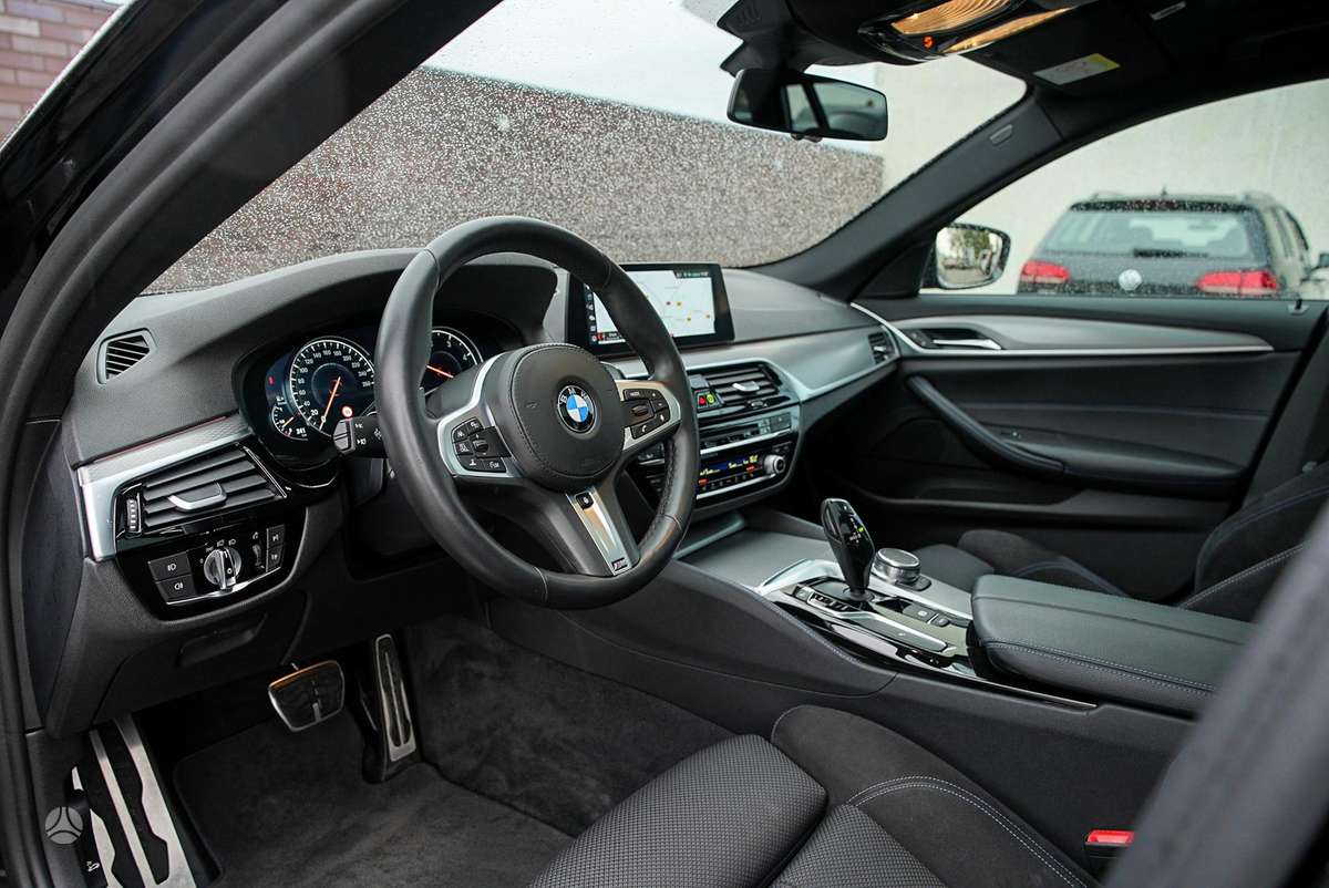 BMW 530, 3.0 l., Седан