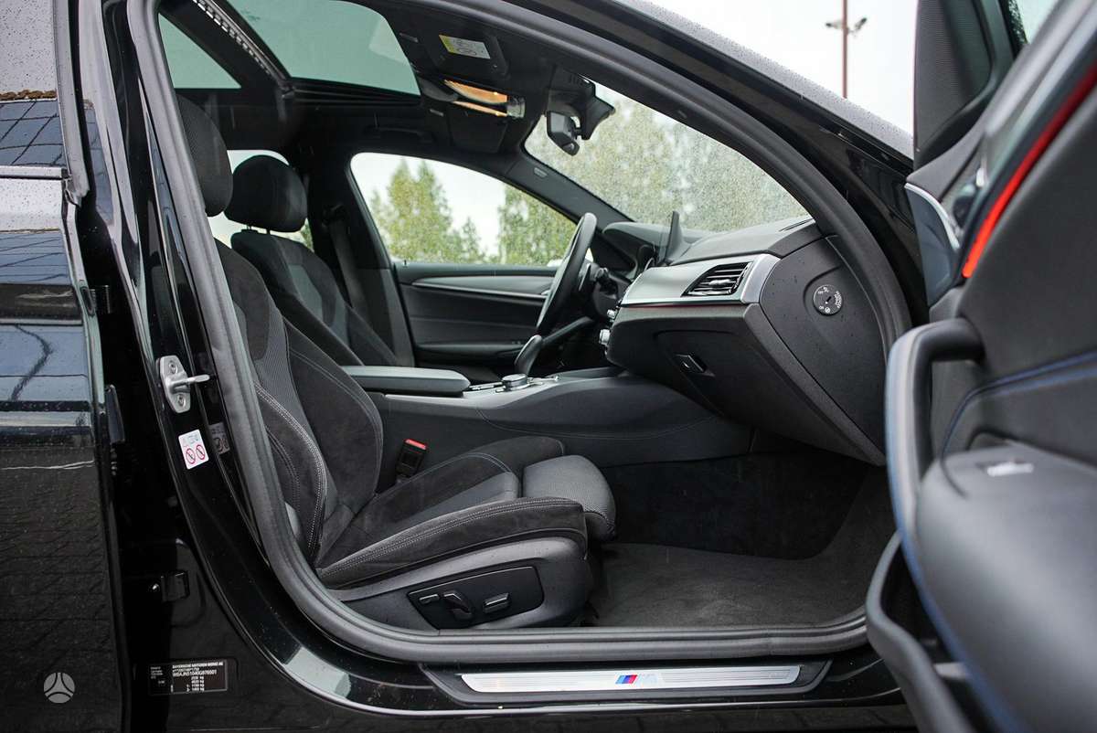 BMW 530, 3.0 l., Седан