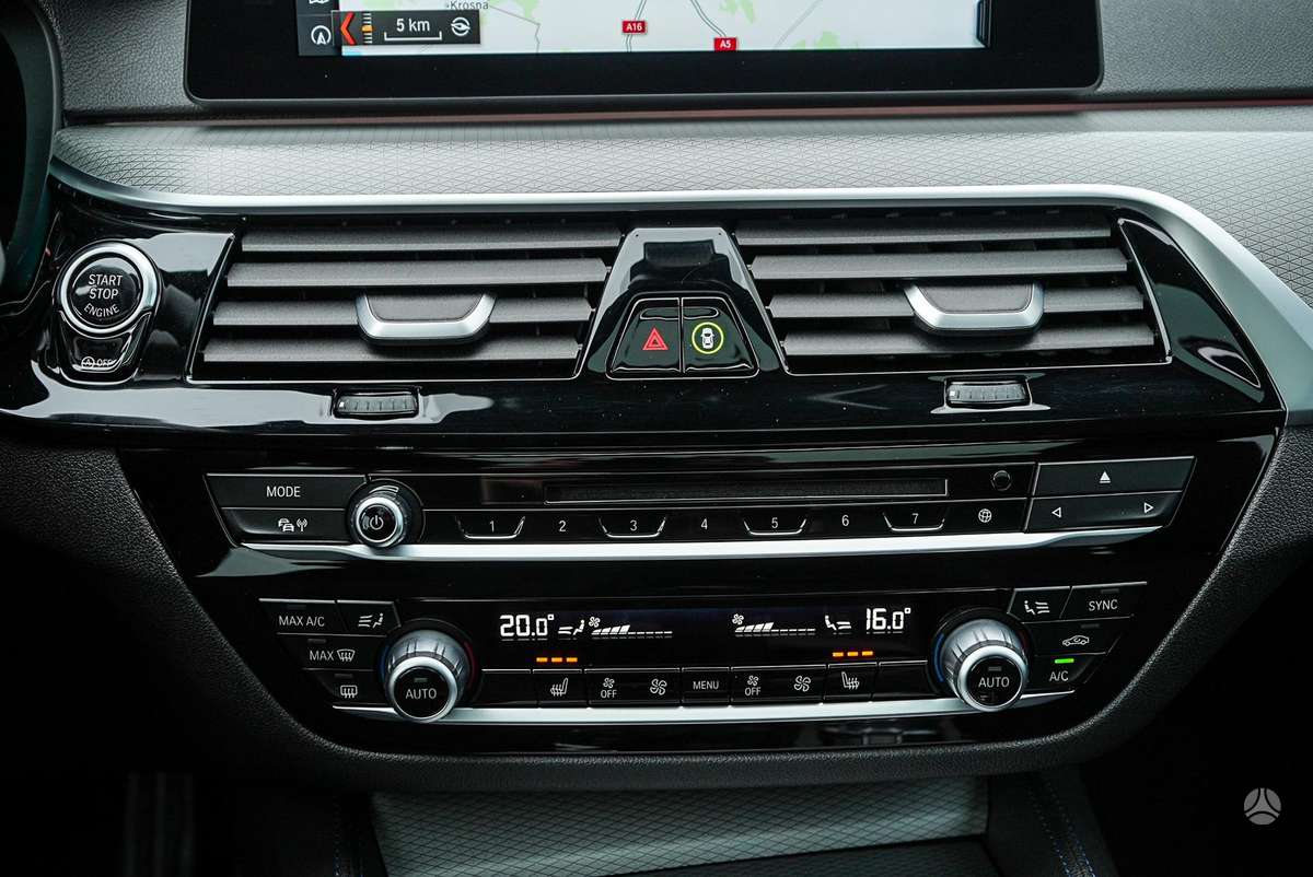 BMW 530, 3.0 l., Седан