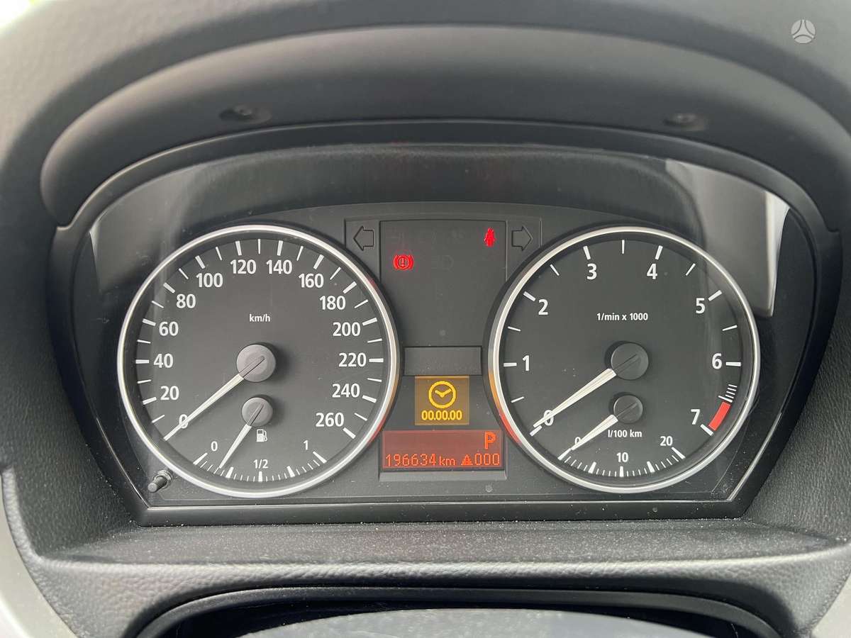 BMW 320, 2.0 l., Седан