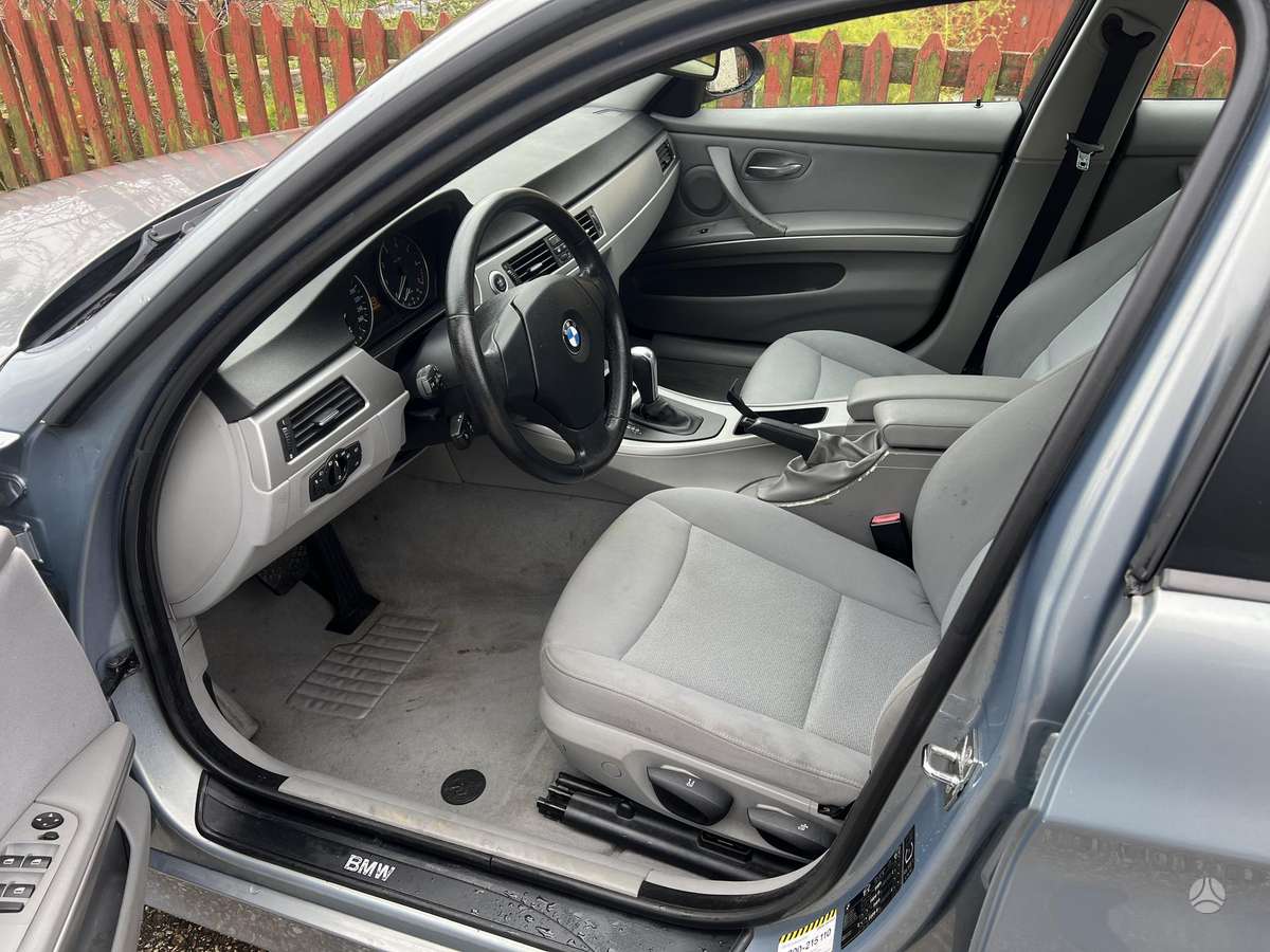BMW 320, 2.0 l., Седан