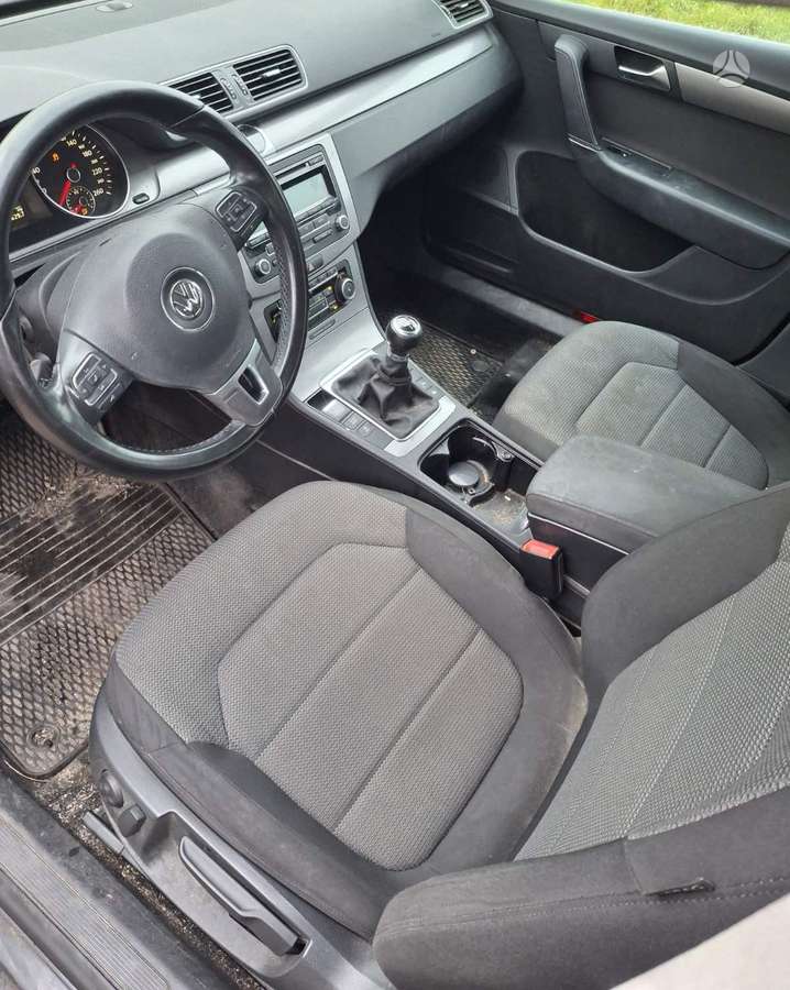 Volkswagen Passat, 1.6 l., Универсал