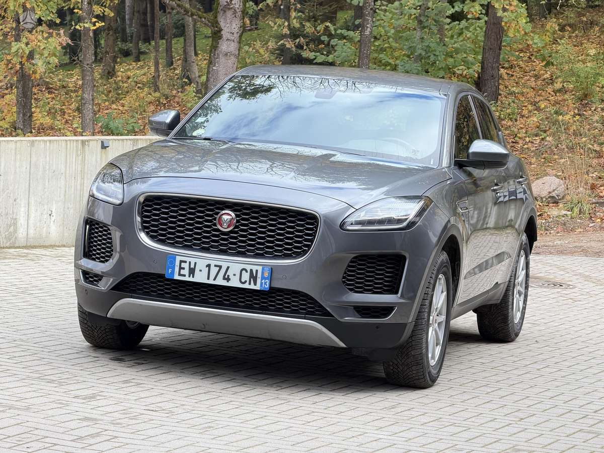 Jaguar E-Pace, 2.0 l., Внедорожник / Кроссовер