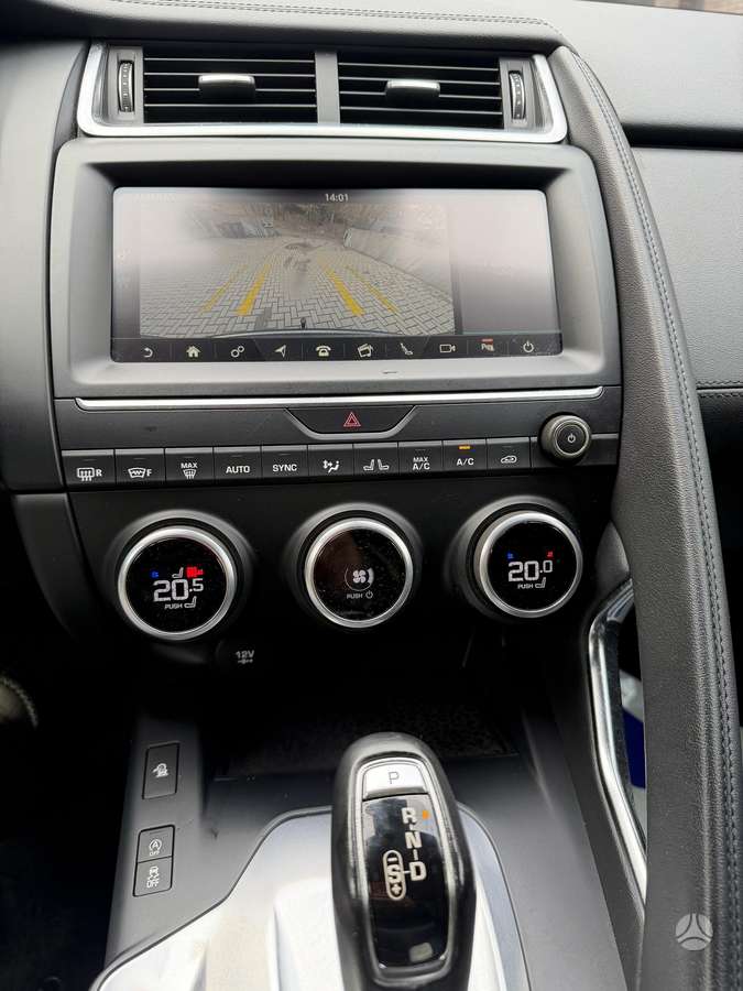 Jaguar E-Pace, 2.0 l., Внедорожник / Кроссовер