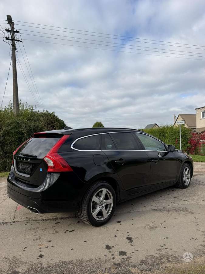 Volvo V60, 2.4 l., Универсал