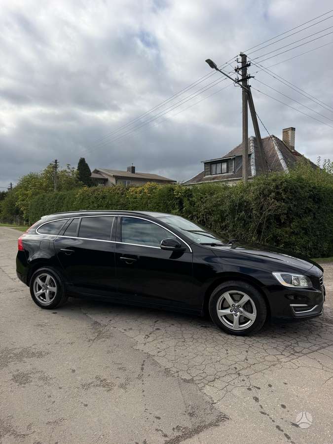 Volvo V60, 2.4 l., wagon