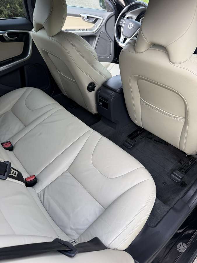 Volvo V60, 2.4 l., Универсал