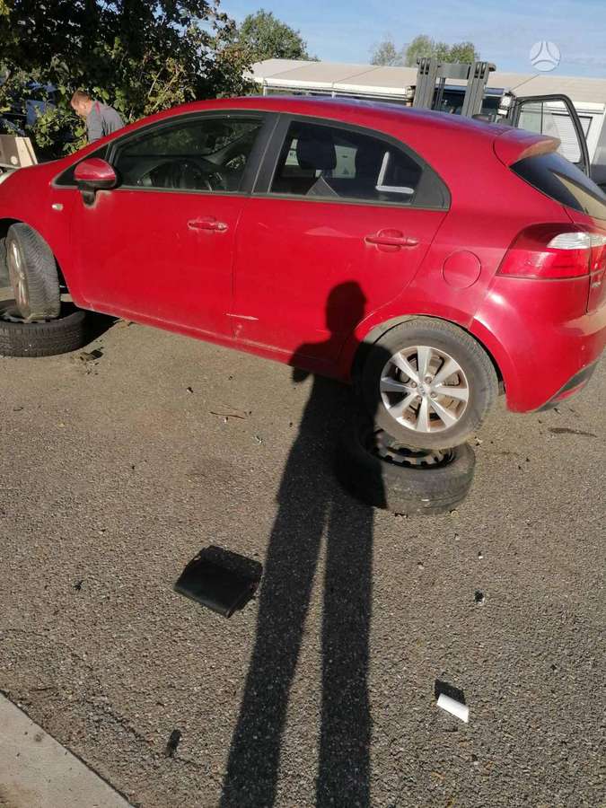 Kia Rio 37069885048