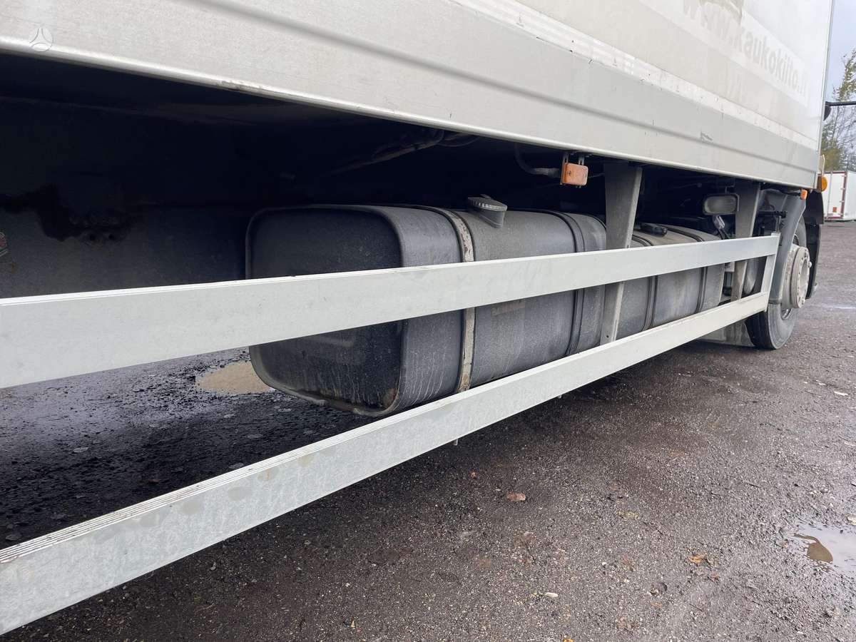 Volvo Fl, isothermal trucks