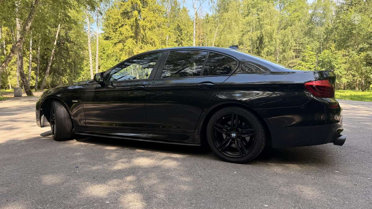 BMW 520, sedanas