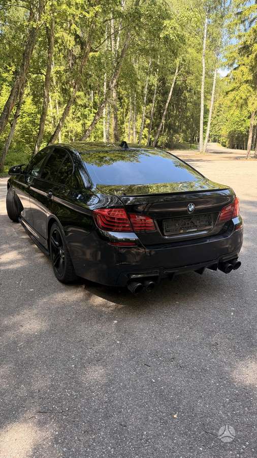 BMW 520, sedanas