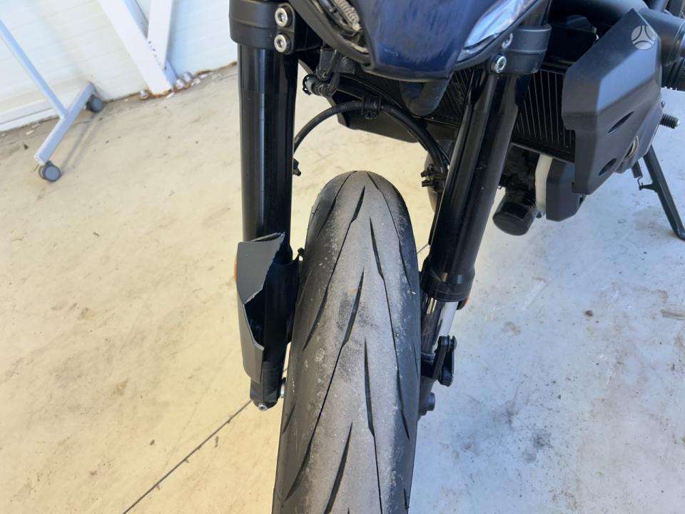 Yamaha MT 07 689cc, street / classic