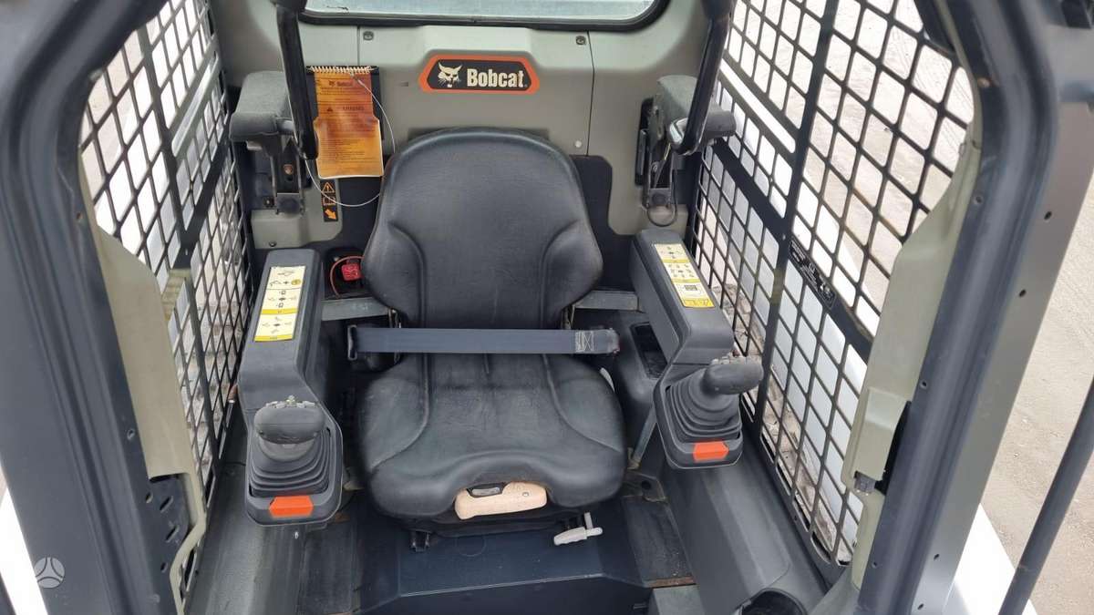 Bobcat T 64, мини-погрузчики