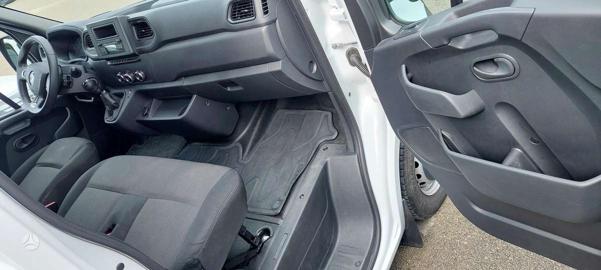 Renault Master, 2.3 l., Коммерческий