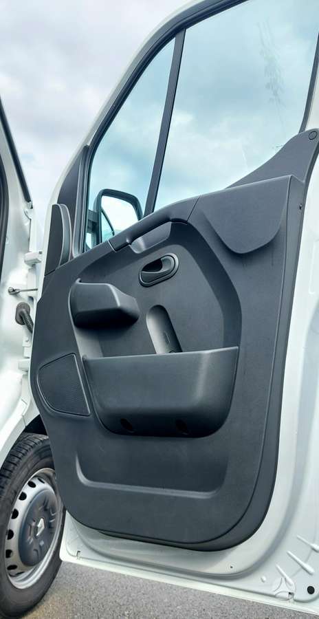 Renault Master, 2.3 l., Коммерческий