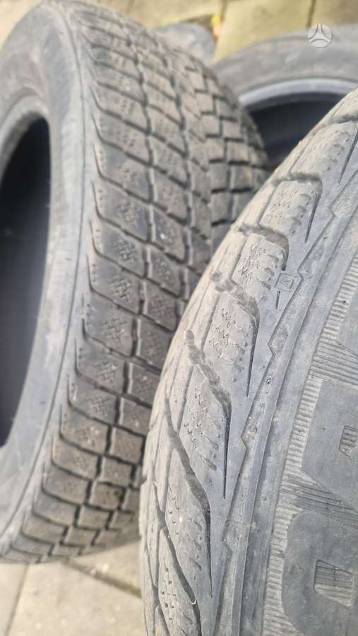 Roadstone, зимние 225/60 R17