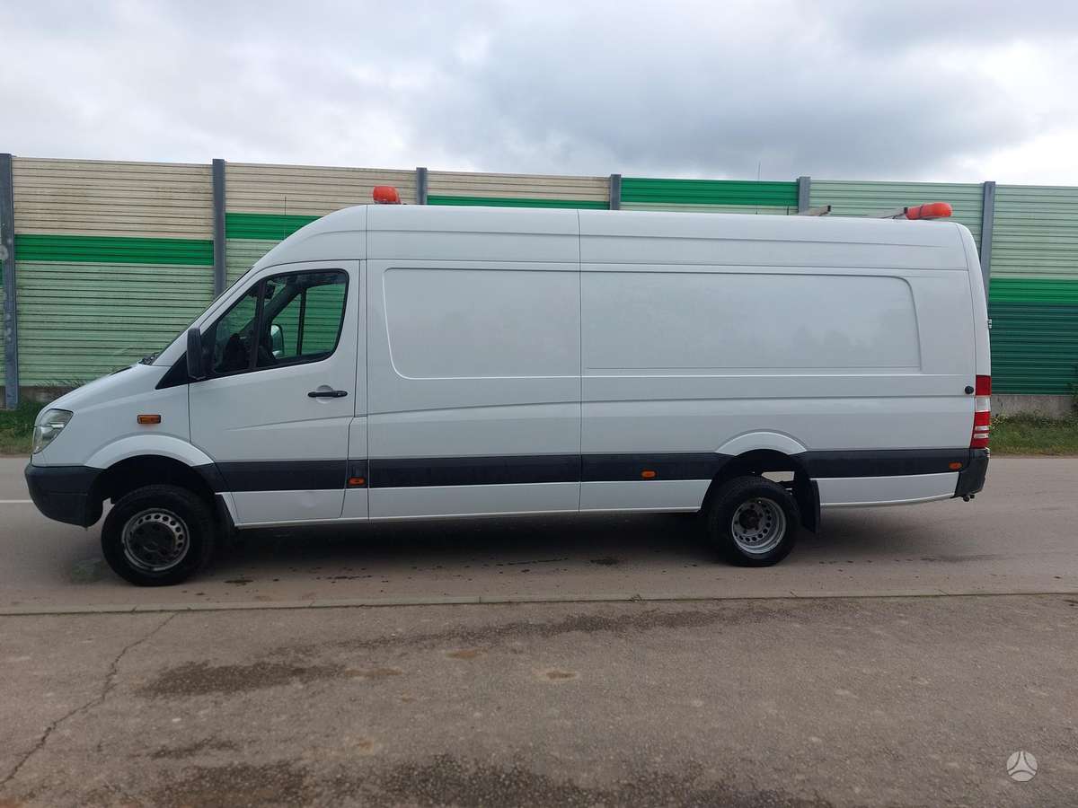 Mercedes-Benz Sprinter, 2.1 l., Коммерческий