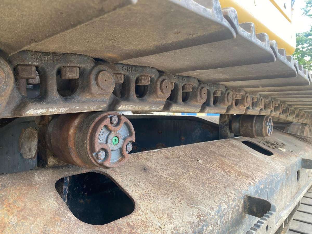 Caterpillar 323, ekskavatoriai