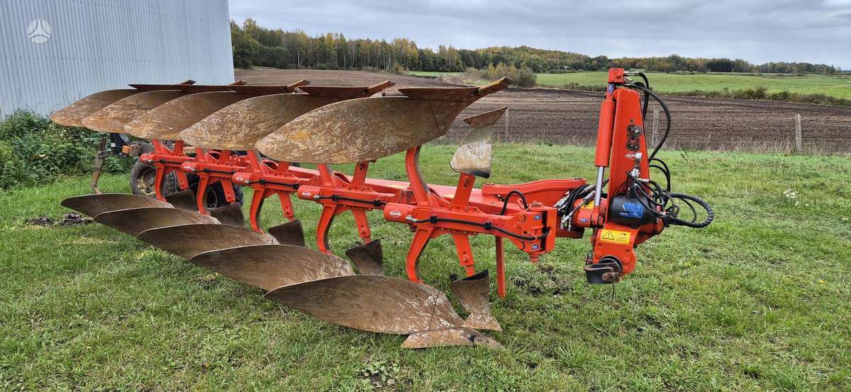 Kuhn VARI-MASTER 153 5 Korpusų, plūgai