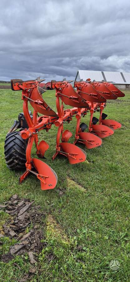 Kuhn VARI-MASTER 153 5 Korpusų, plūgai
