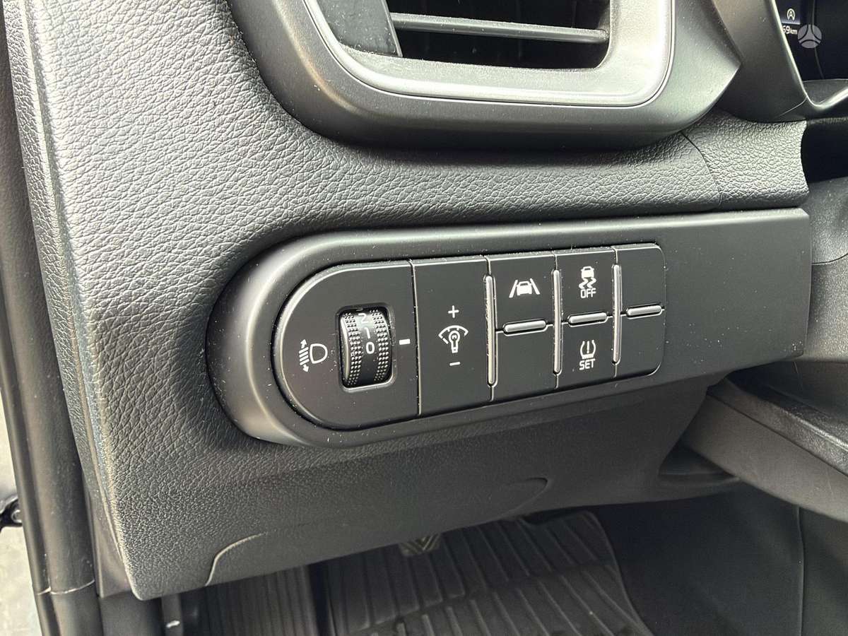Kia Ceed, 1.5 l., hatchback