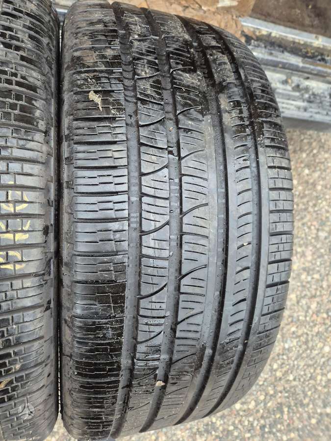 Pirelli, universalios 275/40 R22